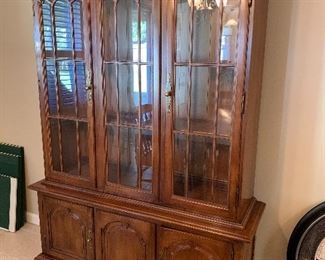 #8	Thomasville china cabinet. One piece. 52"x16"x75"	 $175.00 
