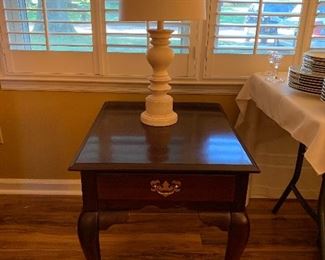 #21	Cherry queen Ann leg side table 22"x27"x23" 2@$45 each 
