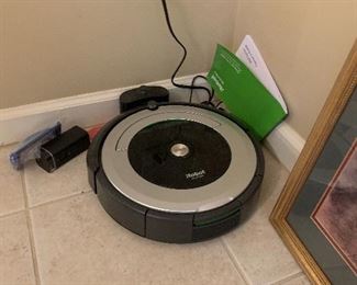 #32	Roomba 600 Series	 $40.00 
