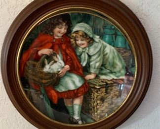 Sheridan Knowles Pets Collectors Plate	10in Diameter	