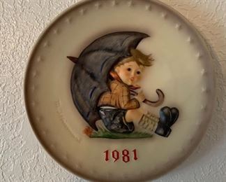 Lot of 7 Hummel Plates 1978 -1984 7.5in Diameter