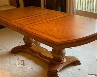 Traditional Carved Hardwood Dining Table w/ 8 Chairs Table: 30x44x72 (also has Two 15in Leaves) HxWxD