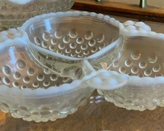 3p Fenton Hobnail White Opalescent Bowls/Dish	Largest : 2.25x7.5x6.75in`	
