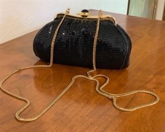 	Whiting and Davis BLACK Sequin mesh Change Purse	5.5x7x3in