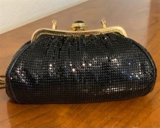 	Whiting and Davis BLACK Sequin mesh Change Purse	5.5x7x3in