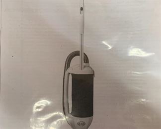 	Sebo Dart Upright Vacuum Cleaner German	