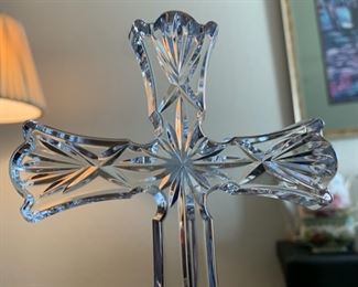 Waterford Crystal 8in Standing Cross in Box	8x5x3in	