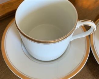 12pc Fitz and Floyd Cup & Saucer Set GOLD/WHITE	Cup: 2.5inH x 2.5in Diameter	