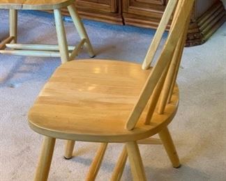 	4pc Natural Pine Windsor Style Chairs	36x18x18in	HxWxD