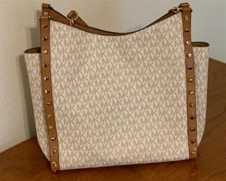 Michael Kors Signature Newbury Studded Leather Purse Shoulder Tote	12x12x5in 10in Drop	Hx