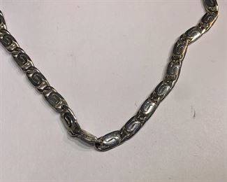 Sterling Silver 24 in. “S” shaped link necklace	