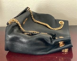 Michael Kors Black Pebbled  Leather handbag	9x12x5in