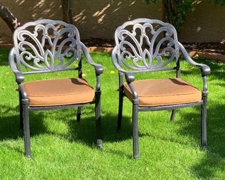 	2pc Aluminum   Patio Chairs	35 x 25 x 24