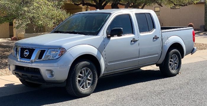 2016 Nissan Frontier SV Pick-Up Crew Cab V6