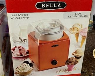 Bella 1.5QT Ice Cream Maker		
