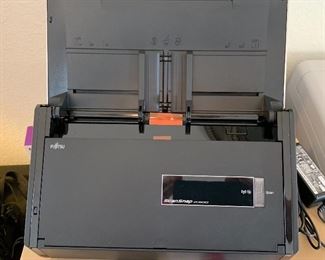 Fujitsu Scansnap iX500 Document Scanner		
