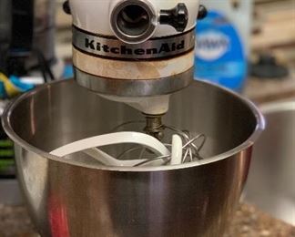 KitchenAid Mixer		
