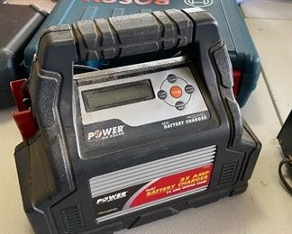 Power on Board Automatic Battery Charger	Na	
