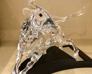Limited Edition large Swarovski Bull with  case