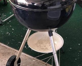 PHT014 Weber BBQ Grill 