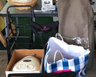 PHT026 Everything but the Kitchen Sink