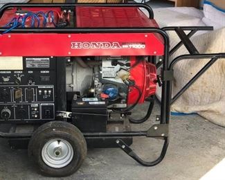 PHT029 Honda Generator EB 11000