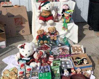 PHT211 Festive Christmas Selection