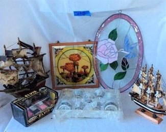 PHT225 Decorative Collectibles