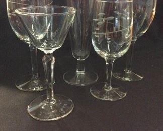 PHT308 Glassware for the next Party