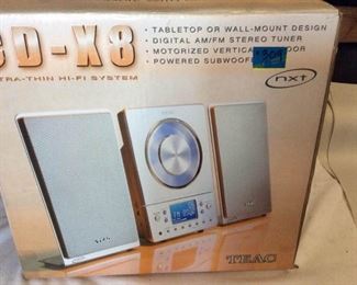 PHT309 TEAC CD-X8 Hi-Fi System