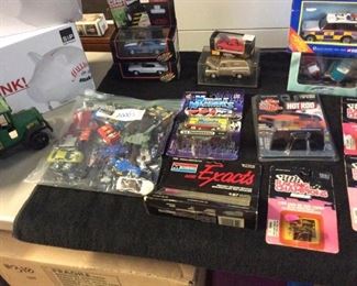 PHT321 Model Cars Assortment