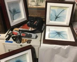 PHT340 Cabinet & Framed Art