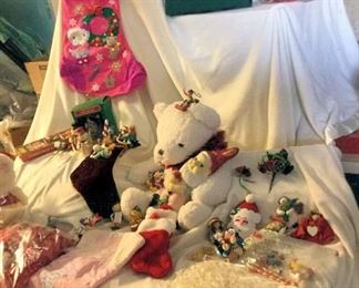 PHT355 Festive Christmas Mystery Lot