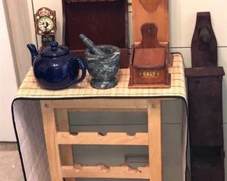 PHT422 Decorative and Practical