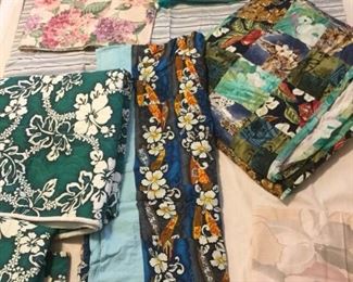 PHT473 Hawaiian Blankets and More