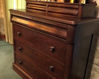 Empire Chest