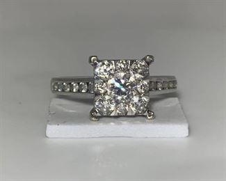 14k WG Princess Style with Diamonds Rounds