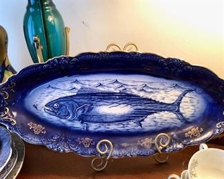 Flow Blue Fish Platter