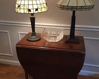 Very nice drop-leaf table.