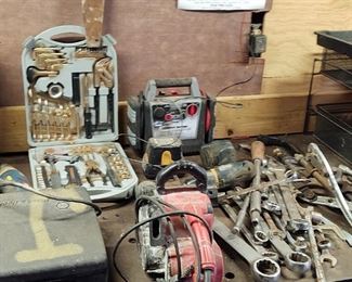 Lots Of Tools