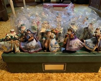 Box of 24 Thomas Kinkade Ornaments