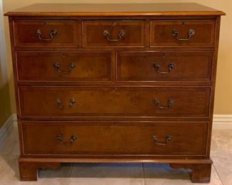 Southampton Dresser