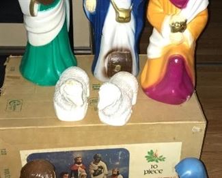RARE VINTAGE  EMPIRE BLOW MOLD NATIVITY SCENE