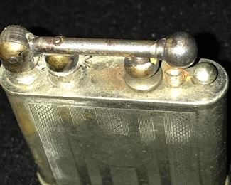 VINTAGE DOUGLASS CIGGERETE LIGHTER