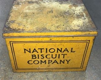 vintage tin Tin NATONAL BISCUT COMPANY TIN