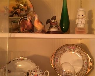 Assorted Vintage Collectables