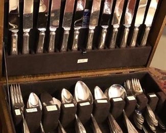 Community Plate Flateware Service for 12