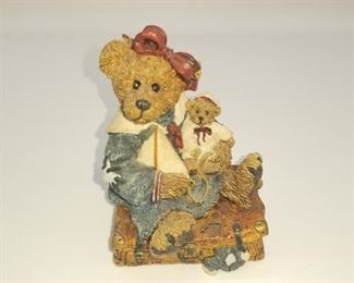 BAILEY BEAR WITH SUITCASE