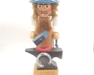 GERMAN BLACKSMITH NUTCRACKER