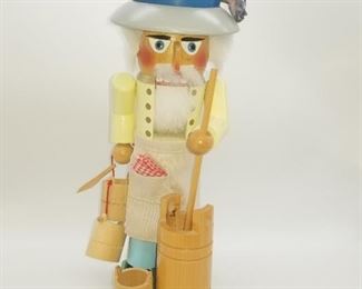 THE DAIRY FARMER NUTCRACKER